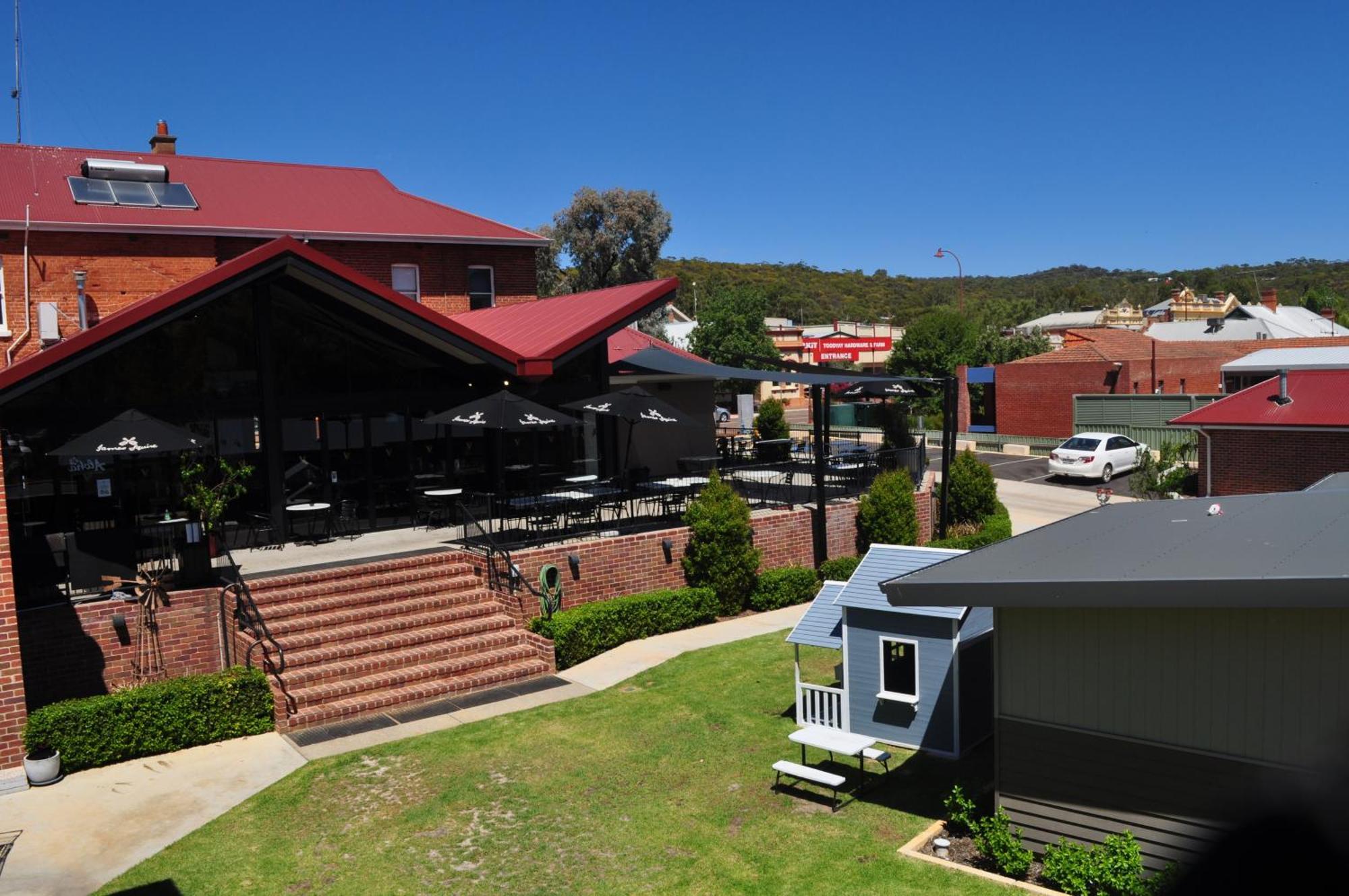 Victoria Hotel Toodyay Buitenkant foto
